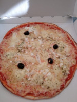 Allô Pizza food
