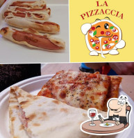 La Pizzaccia food