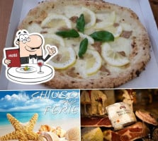 Pizzeria O ' Scugnizzo food