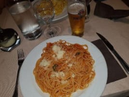 Alla Rotonda food