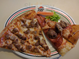 Pizza Hut food