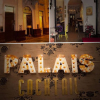 Palais Cocktail inside