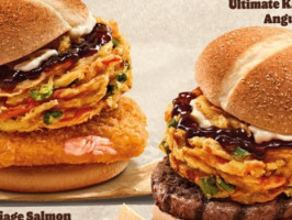 Burger King (896 Dunearn) food