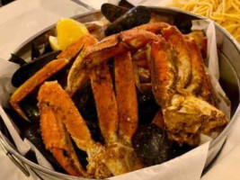 Nauti Cajun Crab food