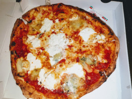 Pizza Nostra food