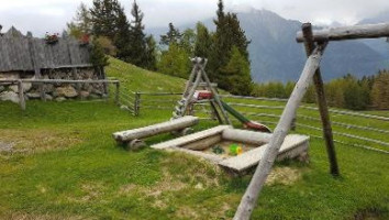 Marzoner Alm outside
