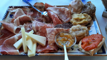 Hosteria Del Borgo food