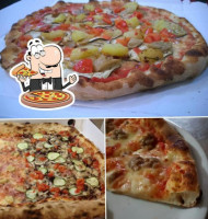 Pizzamoremio food