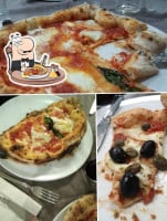 Lo Scugnizzo Partenopeo Pizzeria Trattoria food