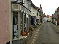 Blakeney Delicatessen outside