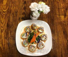 Siam Thai Cuisine And Sushi food