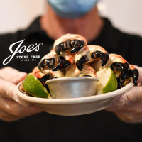 Joe's Stone Crab food