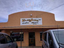Busy Bee Cafe Malt Shop outside