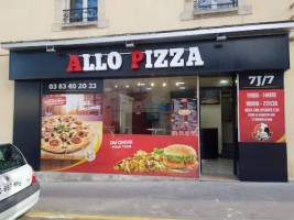 Allo Pizza food