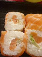 Dsushi food