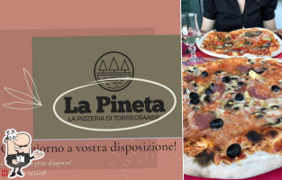 Pizzeria La Pineta food