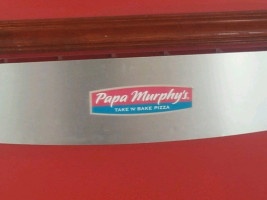 Papa Murphy 's Take 'n ' Bake Pizza outside