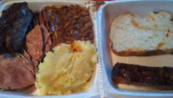 Schulze's -b-que food