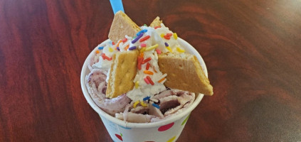 Pandora Rolled Ice Cream food