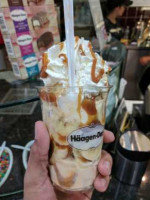 Haagen Dazs food