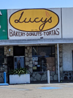 Lucy's Bakery food