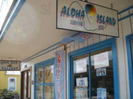 Aloha Island Shaved Ice outside