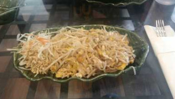 Sawasdee Thai Cuisine food