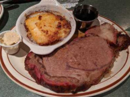 Montanan Steakhouse food