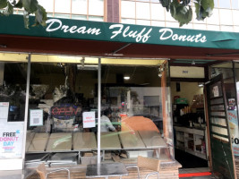 Dream Fluff Donuts food