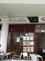 Cafe Jardim Garajau inside