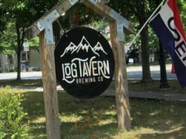 Log Tavern Brewing outside