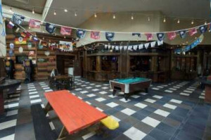 Stuttgarden Tavern inside