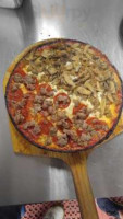 Detomaso's Pizzeria food