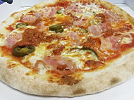 Pizzeria Decalycanto food