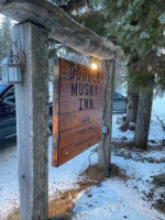 Double Musky Inn outside