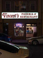 Vincent's And Pizzeria outside