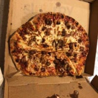 Wolverine Pizza food