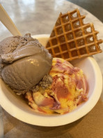 Jeni's Splendid Ice Creams food