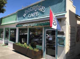 Woodrose Cafe outside