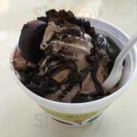 Sweetfrog Burke food