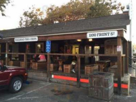 Railroad Fish Chips outside