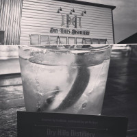 Dry Hills Distillery outside