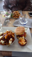 P'tit Quebec Cafe - Officiel food