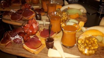 Le By Château Marith food