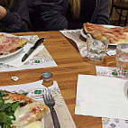 Trattoria Pizzeria Quadrifoglio food