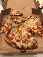 Garibaldi's Pizza food