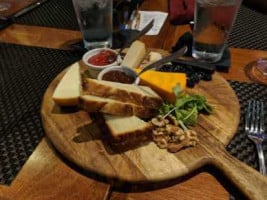 West End Grill And Pub food