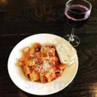 Piazza Talarico And Papa Joe's Wine Cellar food