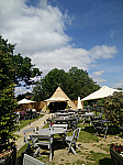 The Queen's Head Inn inside