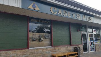 Casey's Irish Pub outside